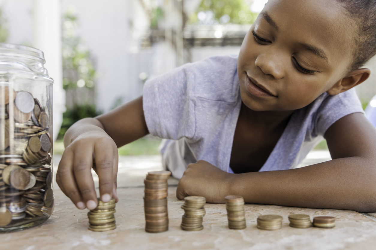 Methods to Train Youngsters About Saving Cash